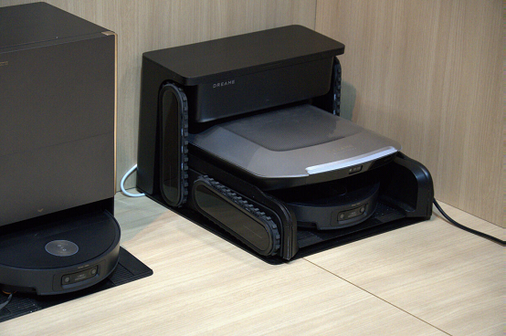 度报道：AI与你人工智能走进生活J9国际网站CES 2026深(图9)